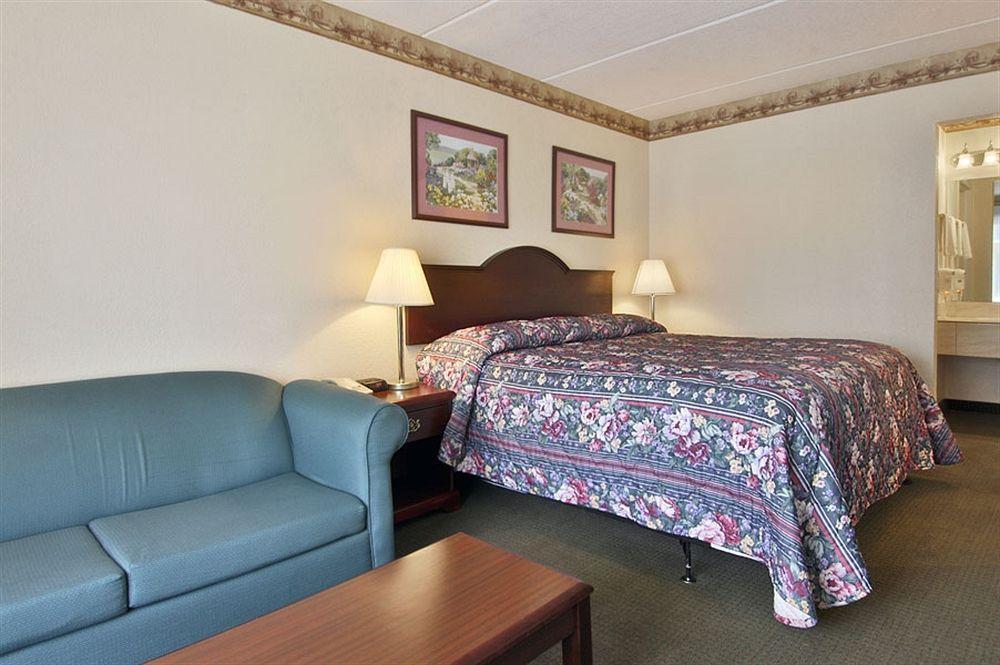 Red Rose Inn & Suites Plant City Ngoại thất bức ảnh